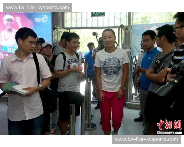 底线上的不屈灵魂：彭帅vs那个从未静止的黄金时代